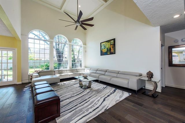 14111 Manderly Drive, Houston, TX 77077