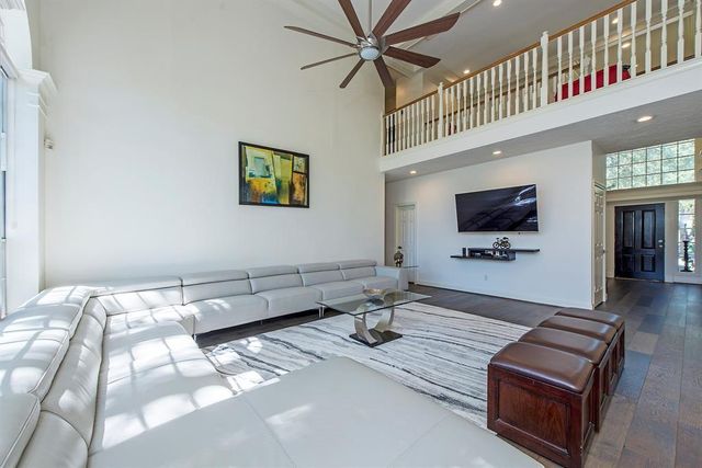 14111 Manderly Drive, Houston, TX 77077