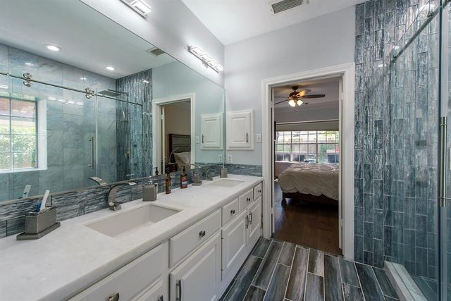 14111 Manderly Drive, Houston, TX 77077