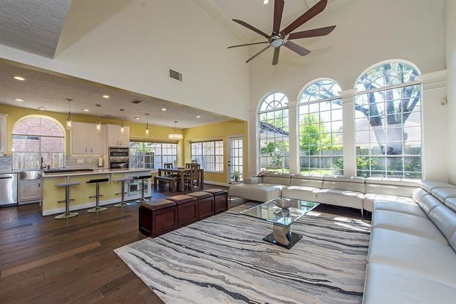 14111 Manderly Drive, Houston, TX 77077