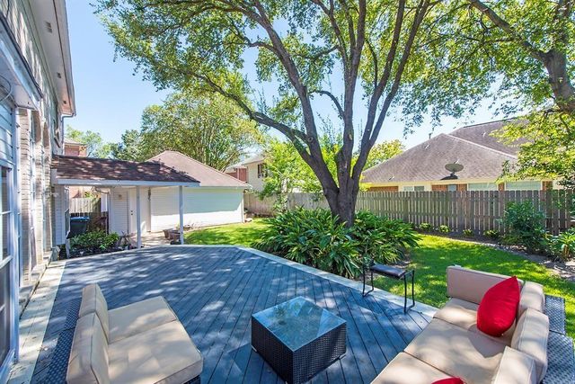 14111 Manderly Drive, Houston, TX 77077
