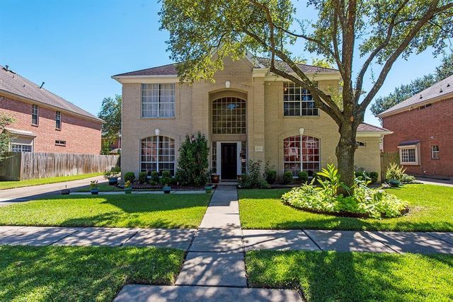 14111 Manderly Drive, Houston, TX 77077