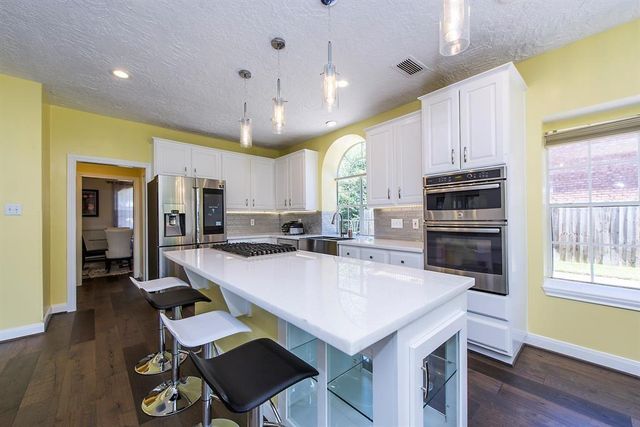 14111 Manderly Drive, Houston, TX 77077