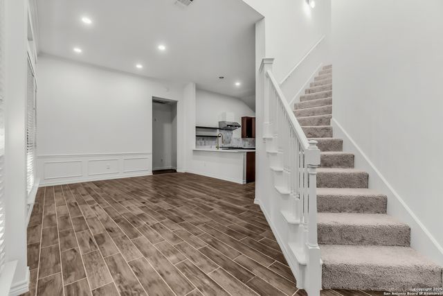 111 WESTWOOD WAY, San Antonio, TX 78218