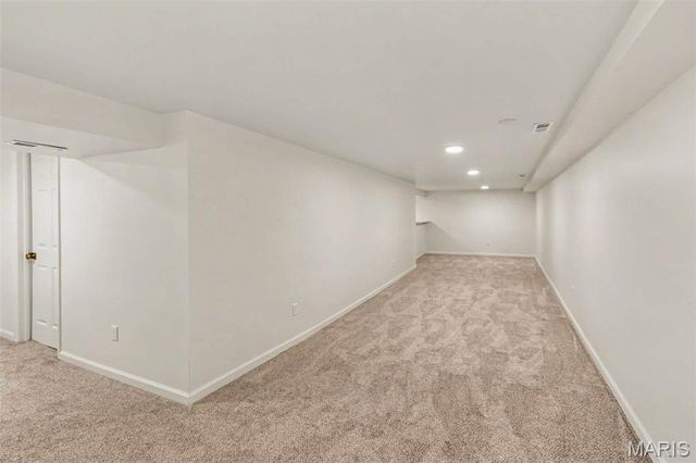 1142 Laire Drive, St Louis, MO 63137