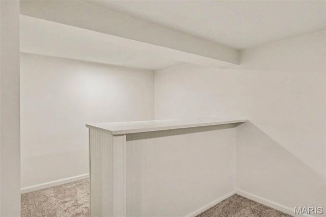1142 Laire Drive, St Louis, MO 63137