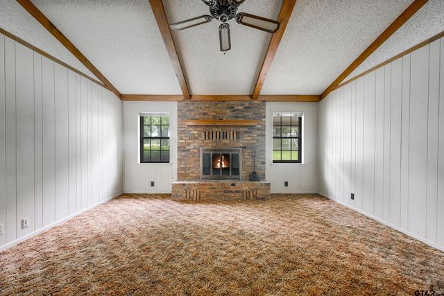 8798 Hill N Dale Road, Tyler, TX 75709