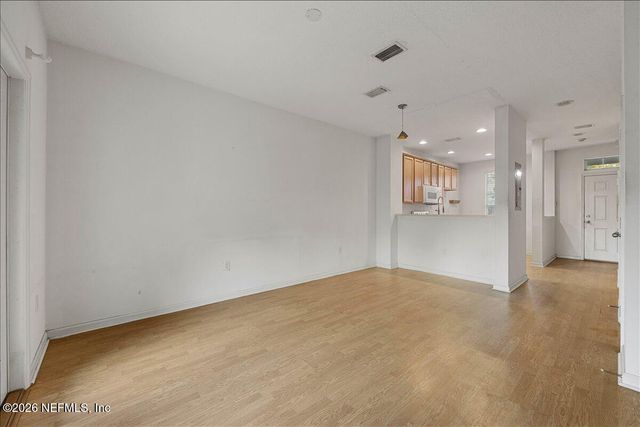 1488 FIELDVIEW Drive, Jacksonville, FL 32225