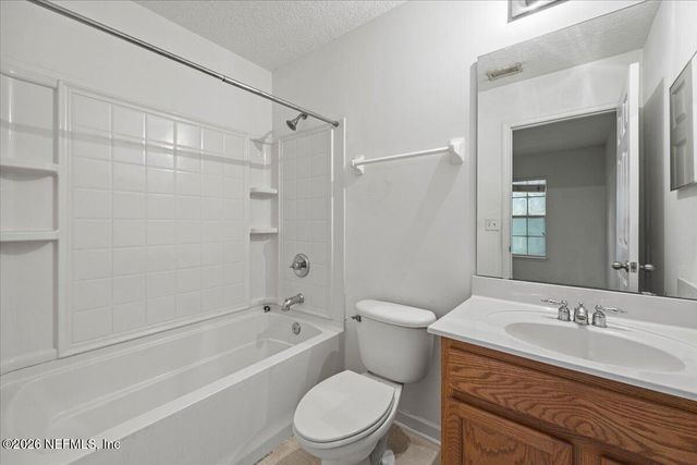 1488 FIELDVIEW Drive, Jacksonville, FL 32225