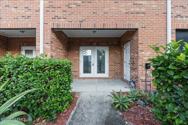 1488 FIELDVIEW Drive, Jacksonville, FL 32225