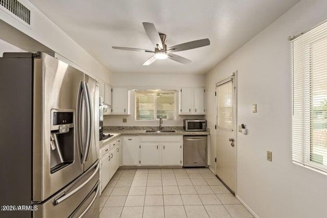 10034 W CONCORD Avenue, Sun City, AZ 85351