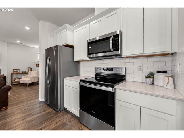 4942 Ne 24TH Ave, Vancouver, WA 98663