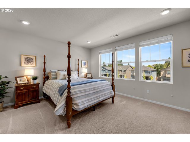 4942 Ne 24TH Ave, Vancouver, WA 98663
