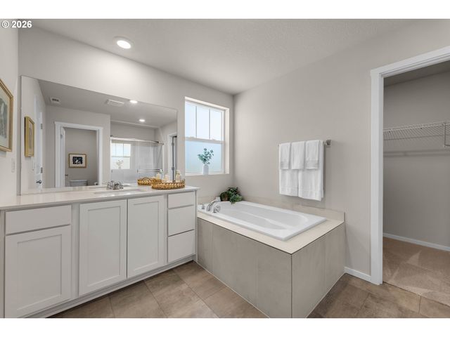 4942 Ne 24TH Ave, Vancouver, WA 98663