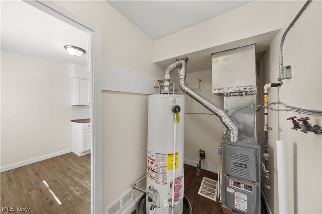 11829 Longmead Avenue, Cleveland, OH 44135