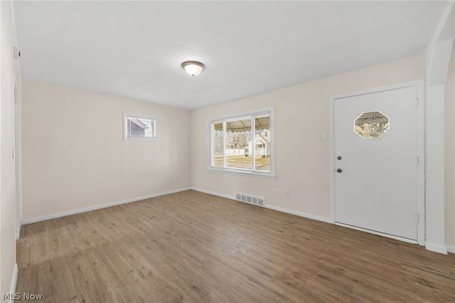 11829 Longmead Avenue, Cleveland, OH 44135