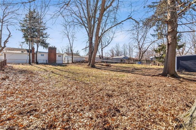 11829 Longmead Avenue, Cleveland, OH 44135