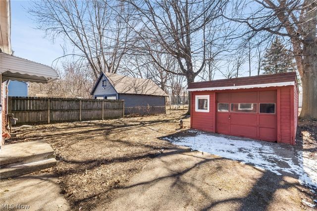 11829 Longmead Avenue, Cleveland, OH 44135