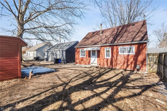 11829 Longmead Avenue, Cleveland, OH 44135