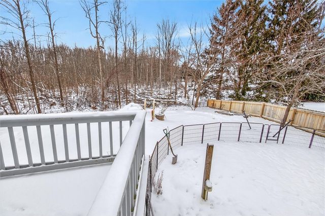 1122 Colonie Drive, Farmington, NY 14425