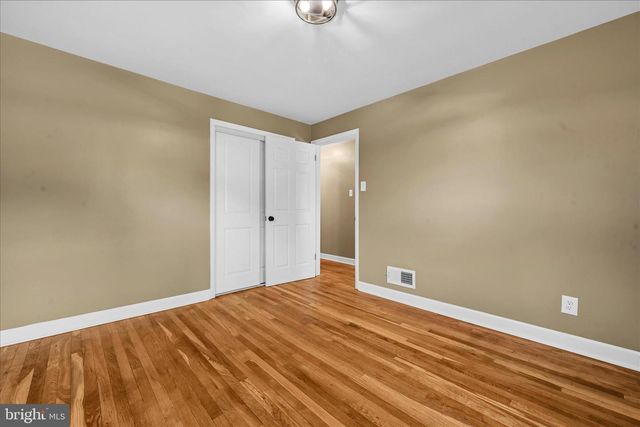 308 E SPRINGETTSBURY, York, PA 17403