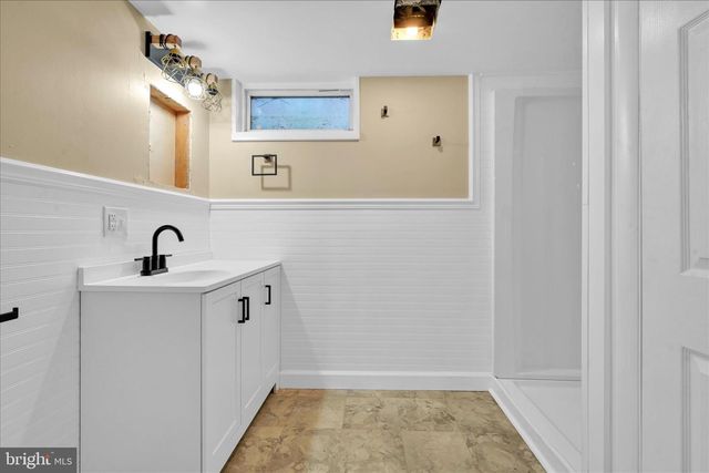 308 E SPRINGETTSBURY, York, PA 17403