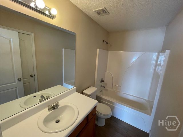 124 Bridgewater Circle, Athens, GA 30601