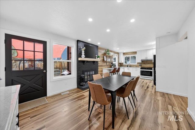 760 N Meaghan Pl, Boise, ID 83712