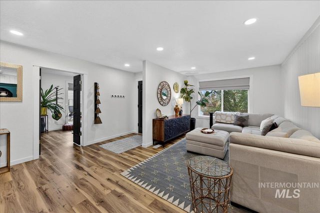 760 N Meaghan Pl, Boise, ID 83712