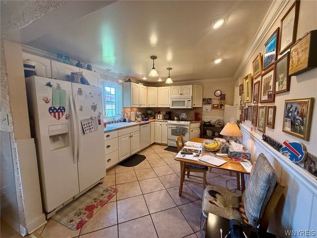 1376 101st Street, Niagara Falls, NY 14304
