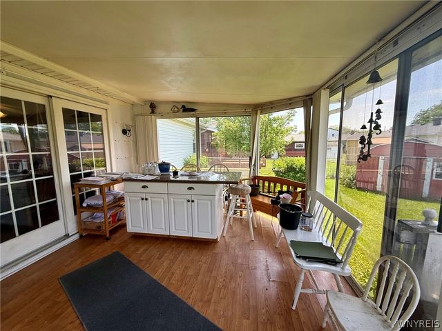 1376 101st Street, Niagara Falls, NY 14304