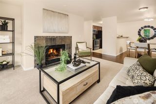 13209 Newcastle Way #B201, Newcastle, WA 98059