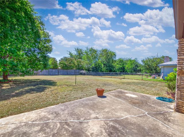 404 E Central DR, Georgetown, TX 78628