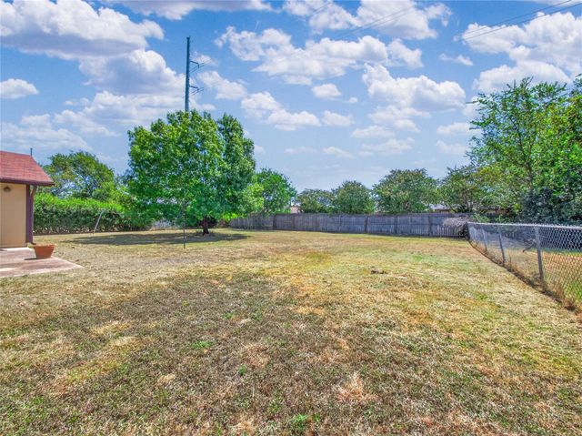 404 E Central DR, Georgetown, TX 78628