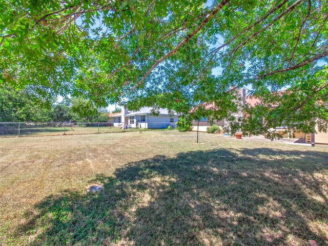 404 E Central DR, Georgetown, TX 78628