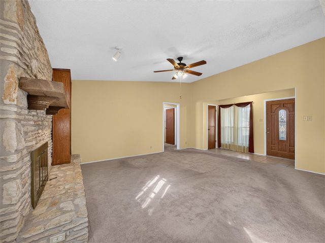 404 E Central DR, Georgetown, TX 78628