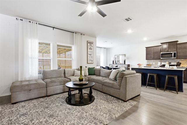 807 Cormorant Street, Princeton, TX 75407