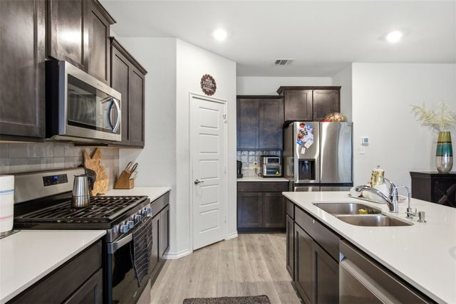 807 Cormorant Street, Princeton, TX 75407