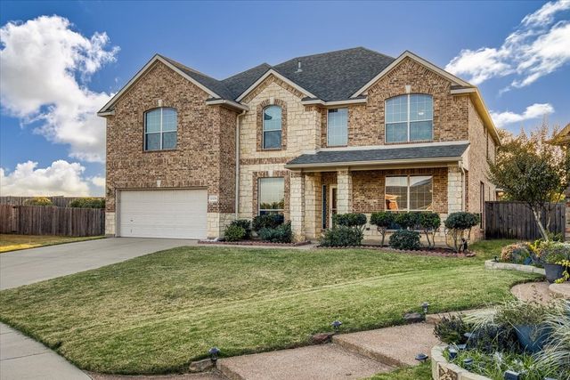 2379 Merlin Drive, Grand Prairie, TX 75052