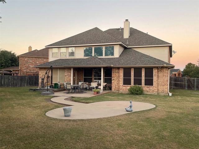 2379 Merlin Drive, Grand Prairie, TX 75052