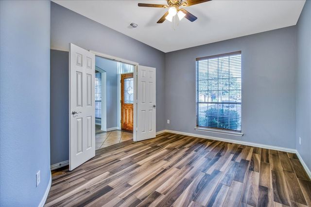 2379 Merlin Drive, Grand Prairie, TX 75052