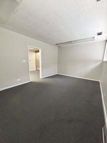 5765 N Lincoln Avenue 19, Chicago, IL 60659