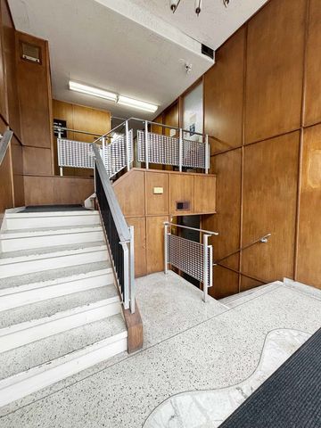 5765 N Lincoln Avenue 19, Chicago, IL 60659