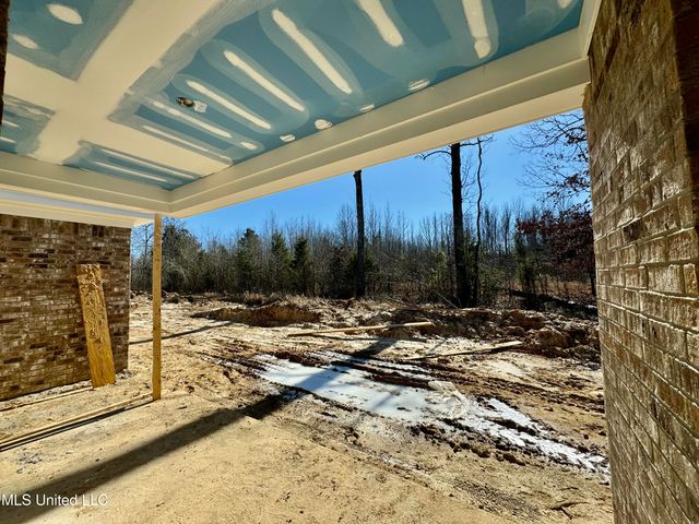 1051 Great Glen Drive, Southaven, MS 38671