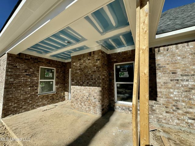 1051 Great Glen Drive, Southaven, MS 38671