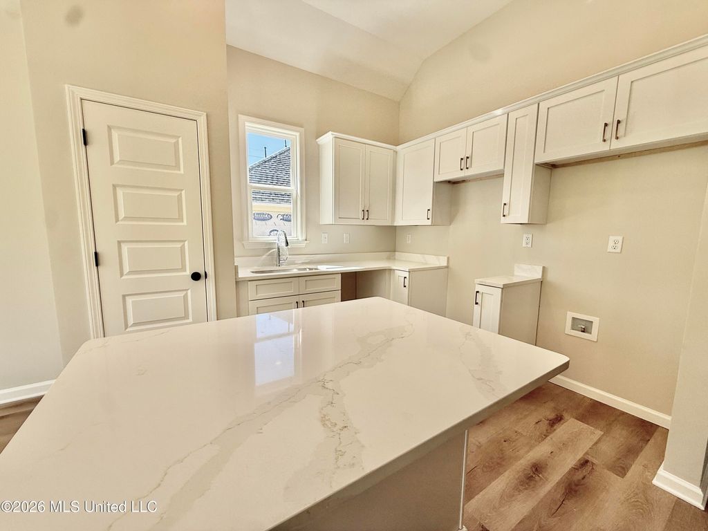 1051 Great Glen Drive, Southaven, MS 38671 — photo 5