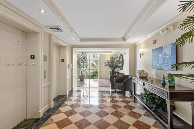 806 E Windward Way 515, Lantana, FL 33462