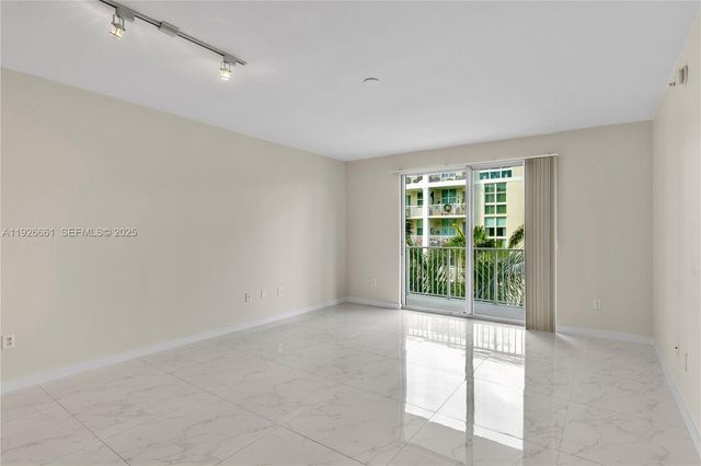 806 E Windward Way 515, Lantana, FL 33462