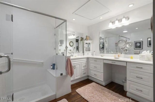 4541 Lyme Bay, Oxnard, CA 93035
