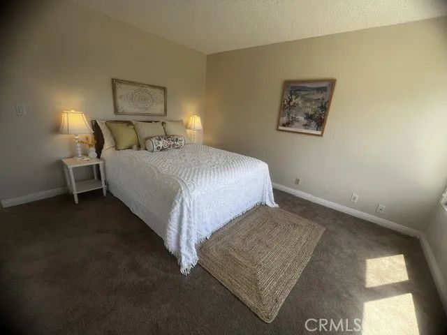 4541 Lyme Bay, Oxnard, CA 93035